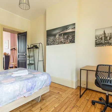 Appartement F3 Av République Avec Garage *