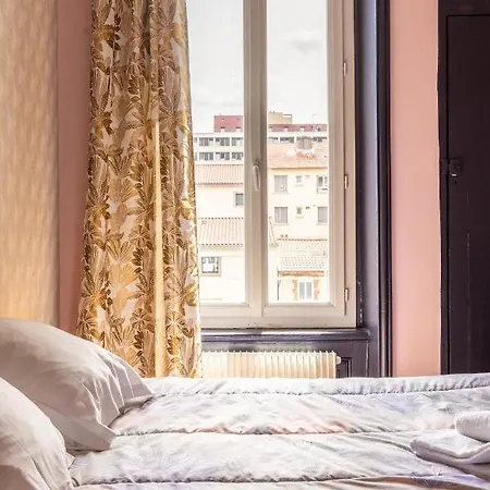 Appartement F3 Av République Avec Garage